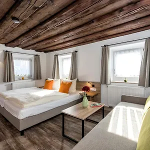 Uebernachten In Der Tenne *** Nuremberg